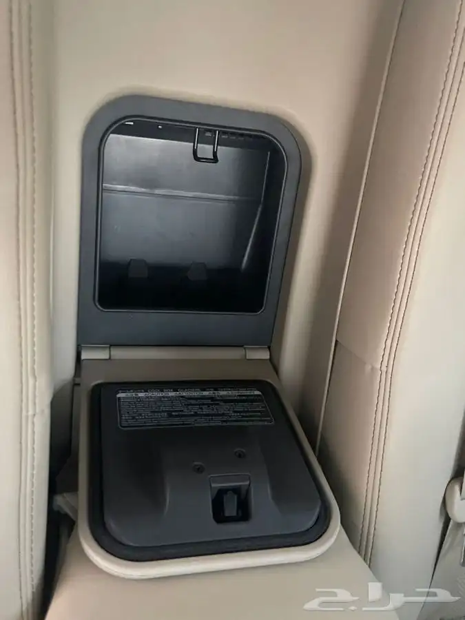 لكزس LS460 L 2015 فل كامل 10