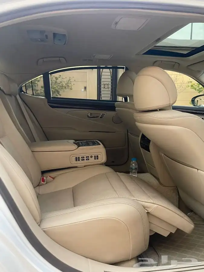 لكزس LS460 L 2015 فل كامل 14