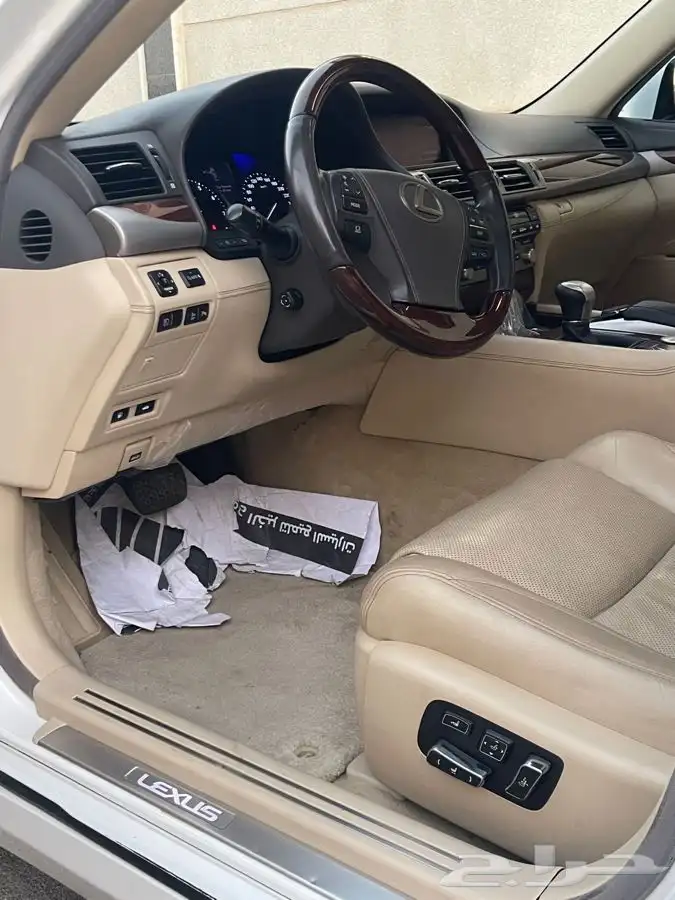 لكزس LS460 L 2015 فل كامل 13