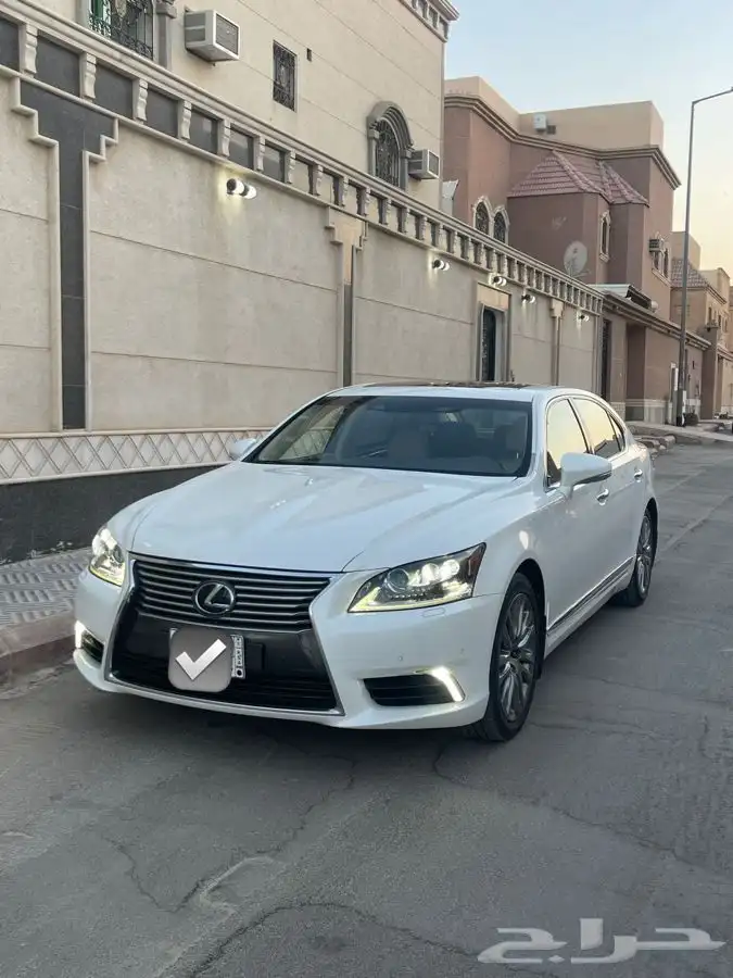 لكزس LS460 L 2015 فل كامل 0
