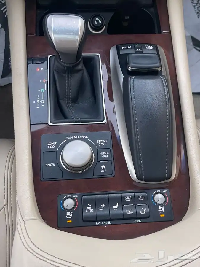 لكزس LS460 L 2015 فل كامل 16