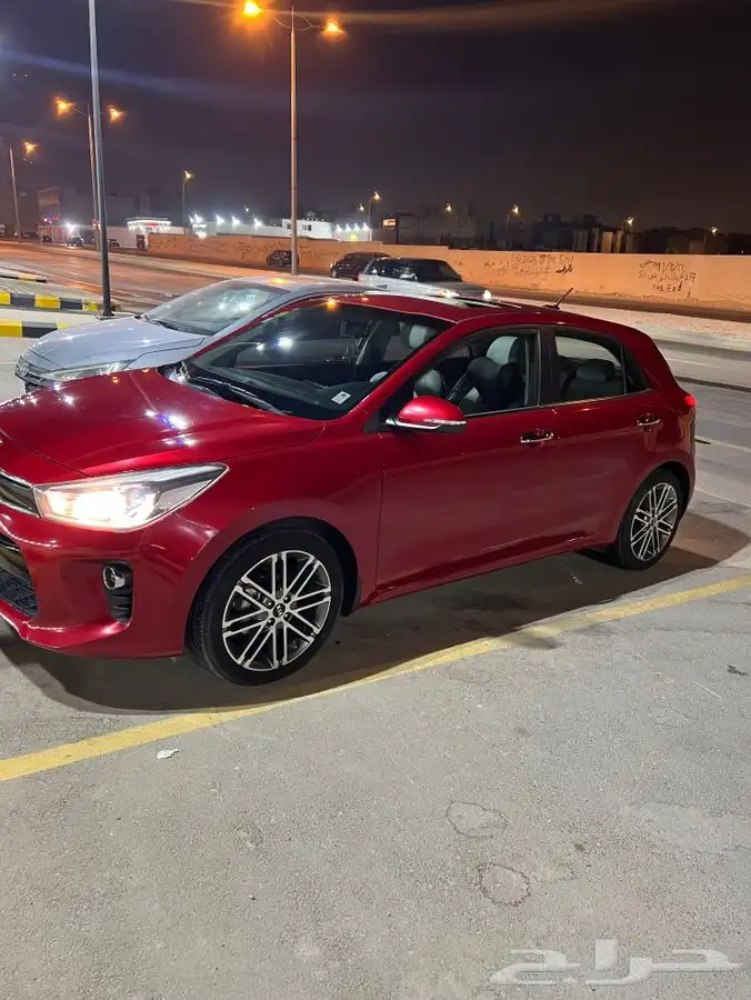 كيا ريو هاتشباك 2020 فل كامل ممشي قليل 38 الف كيلو 0