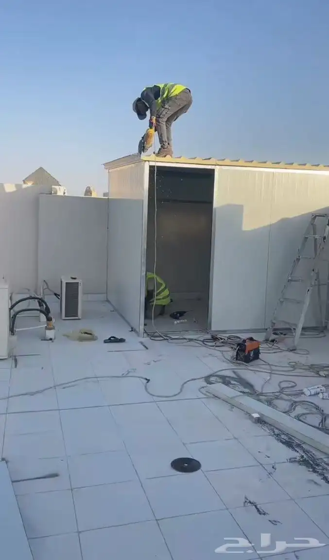 سندويش بنل مظلات وسواتر اسمنت بورد قرميد خيام ملكي هناقر 6