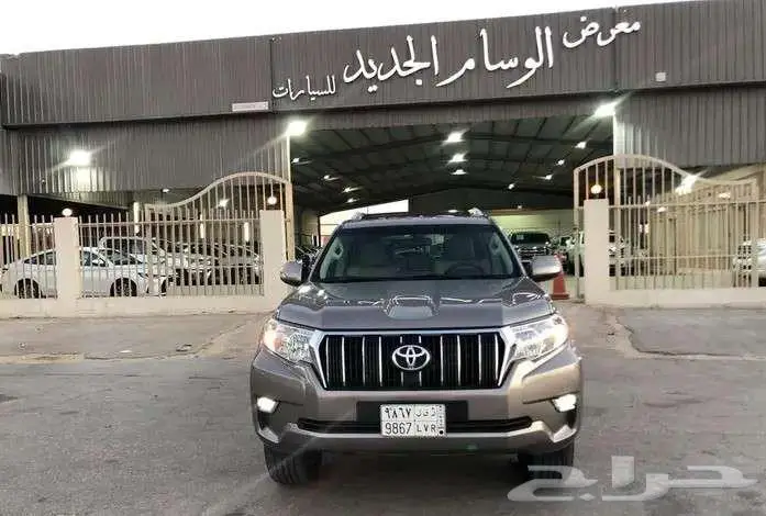 تويوتا برادو TXL 2022 فل كامل عداد37 ألف ممشي قليل مخزن 2