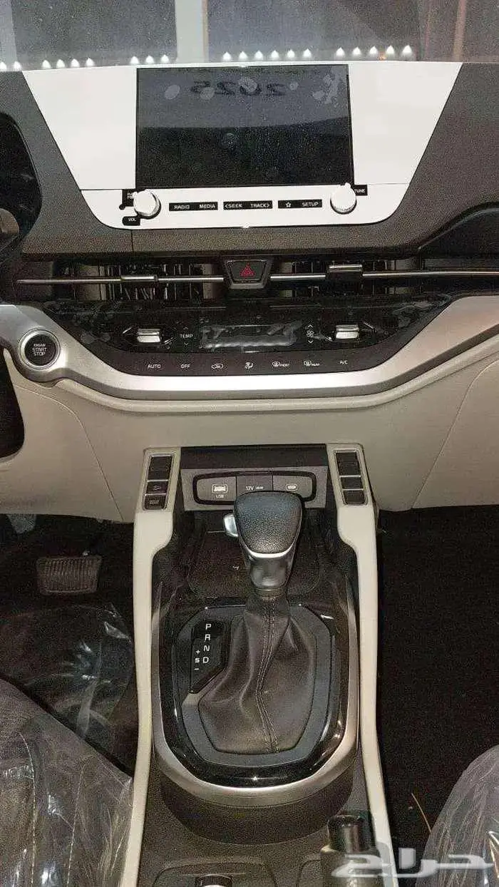 كيا كارينز نص فل 2025 سعودي 20