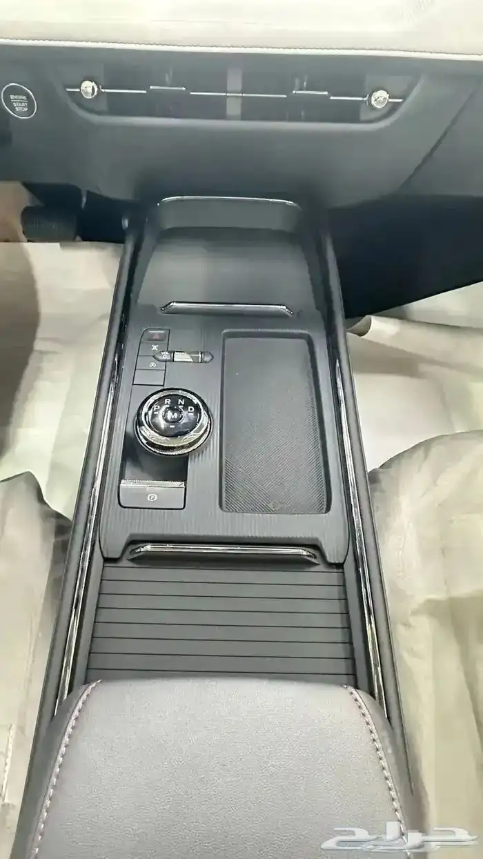 فورد تورس امبيانتى 2025 11