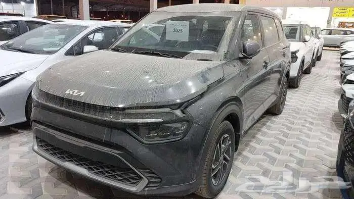 كيا كارينز نص فل 2025 سعودي 5