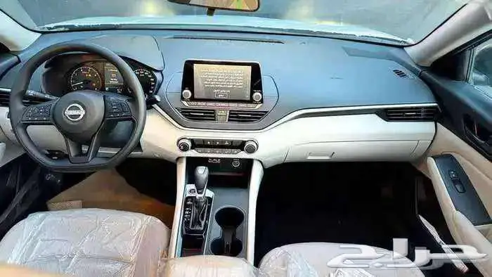 نيسان التيما2025 10