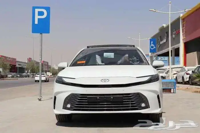 تويوتا كامري جراندي 8