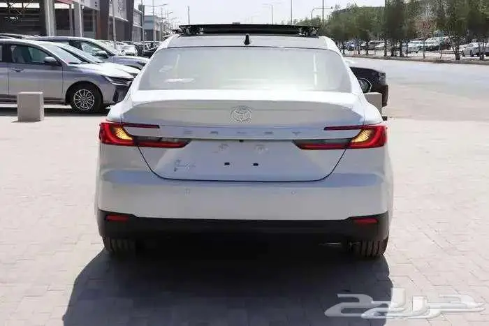 تويوتا كامري جراندي 10