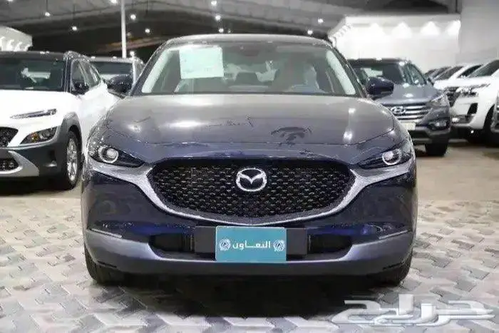مازدا CX30 نص فل فتحة سقف اربعة سلندر موديل 2025 1