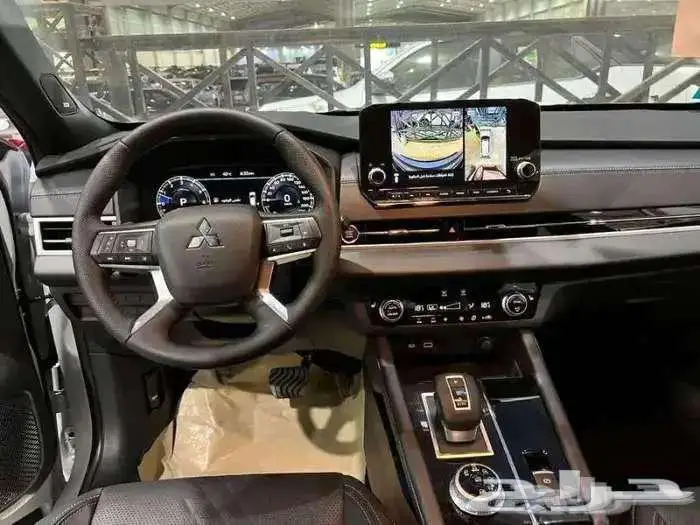 ميتسوبيشي اوتلاندر بلاك سام كاش او اقساط 4