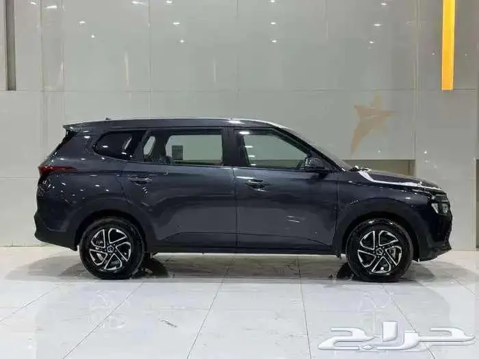 كيا كارينز 7 مقاعد GL موديل 2025 سيارات عائليه اقل سعر 3