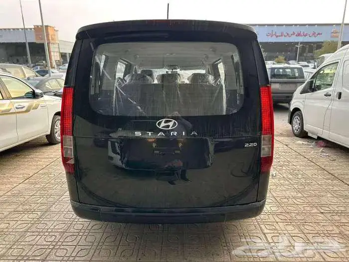 هيونداي ستاريا 9 راكب ديزل قير اتوماتيك 2025 كاش وتقسيط 5
