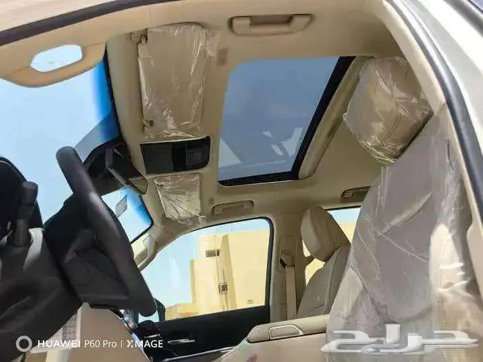 لاند كروزر ديزل GXRL4 ابيض 2024 12