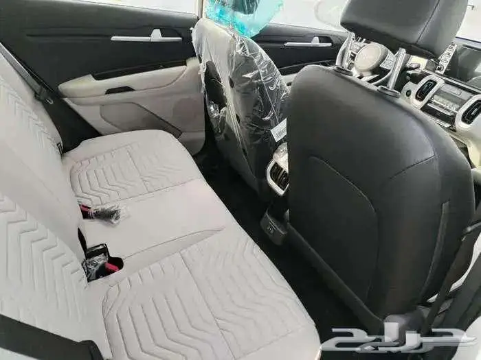 كيا سونيت LX نص فل 2025 كاش وتقسيط 4