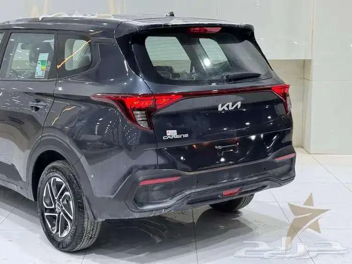 كيا كارينز 7 مقاعد GL موديل 2025 سيارات عائليه كاش وتمويل 4