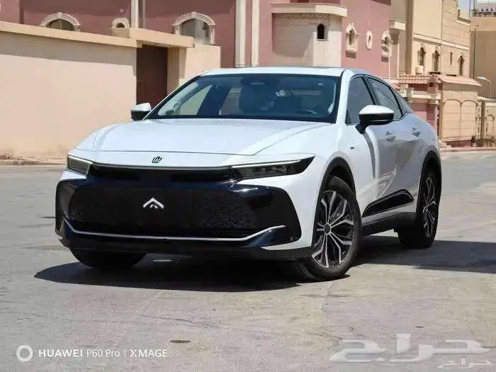 كروان بريميوم موديل 2025 هيبرد حبه فقط لون ابيض لؤلؤي 3