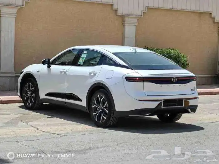 كروان بريميوم موديل 2025 هيبرد حبه فقط لون ابيض لؤلؤي 16