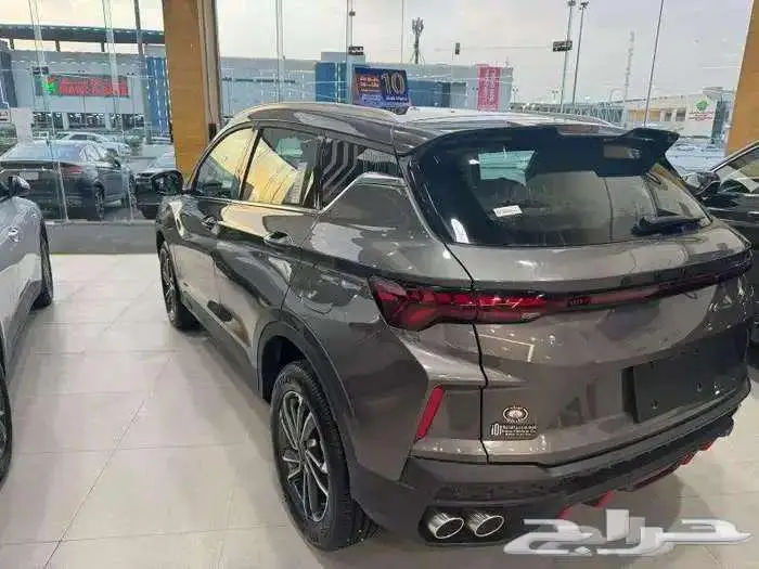 جيلى كولراى GL موديل 2025 4