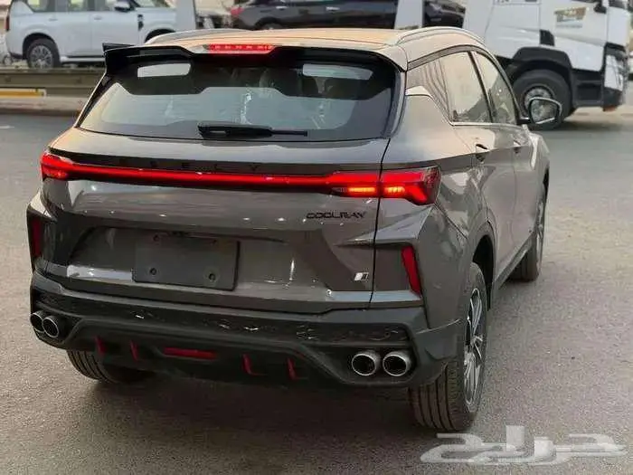 جيلي كولراي 2025 أستندر GL كاش او اقساط 7