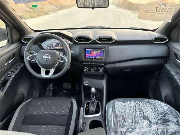 نيسان ميجنايت2025 12