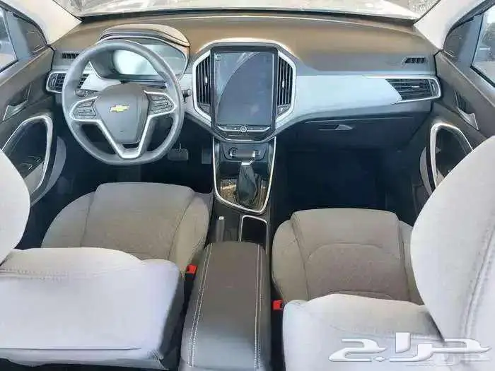 شيفروليه كابتيفا 2025 LT نص فل ( عروض الجمعة البيضاء ). 10