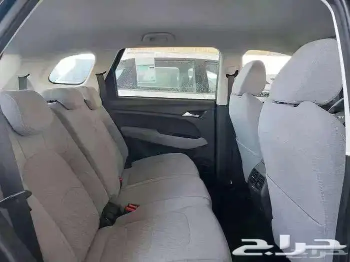 شيفروليه كابتيفا 2025 LT نص فل ( عروض الجمعة البيضاء ). 16