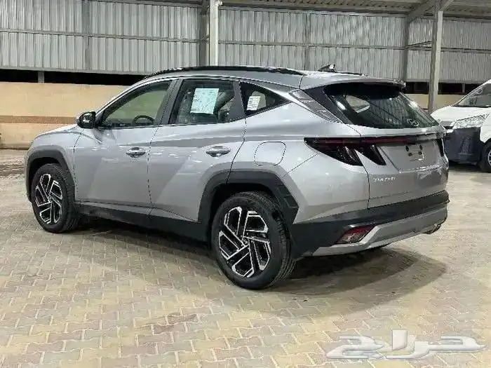 هيونداي توسان كمفورت موديل 25 10