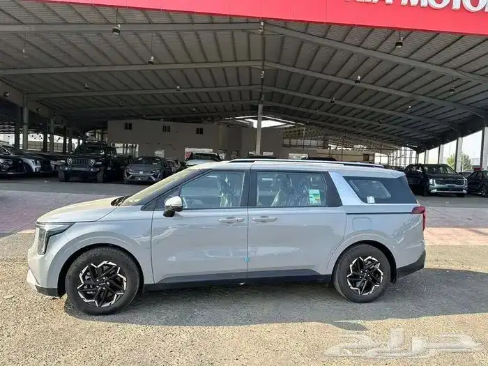 كيا كرنفال GL ستندر موديل 2026 كاش اقساط 8