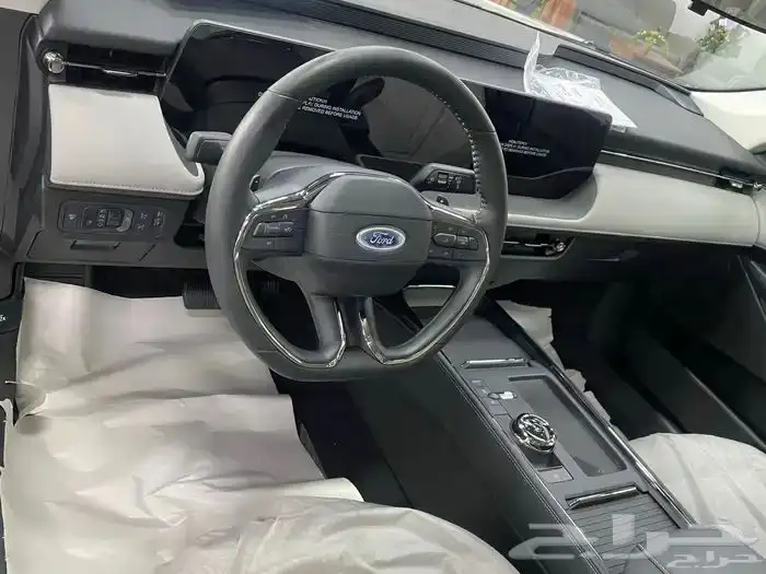 فورد تورس امبيانتى 2025 8