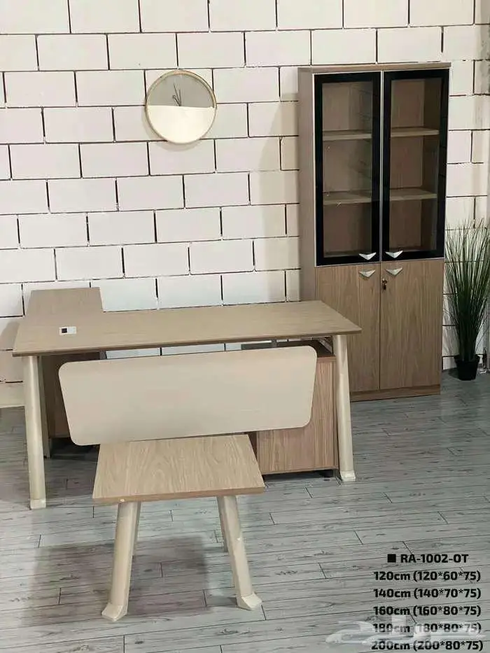 مكاتب فاخرة بتصاميم عصرية وجودة لا تضاهى 2