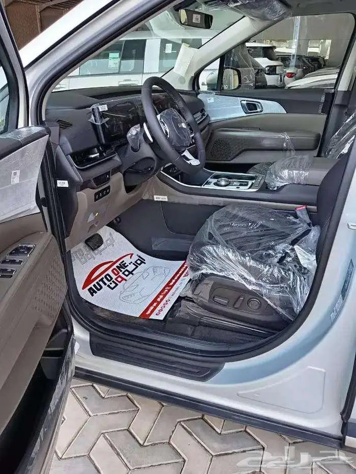 كيا كارنيفال نص فل GLS - موديل 2026 كاش واقساط 3