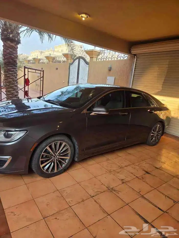 لنكولن MKZ 2018 1