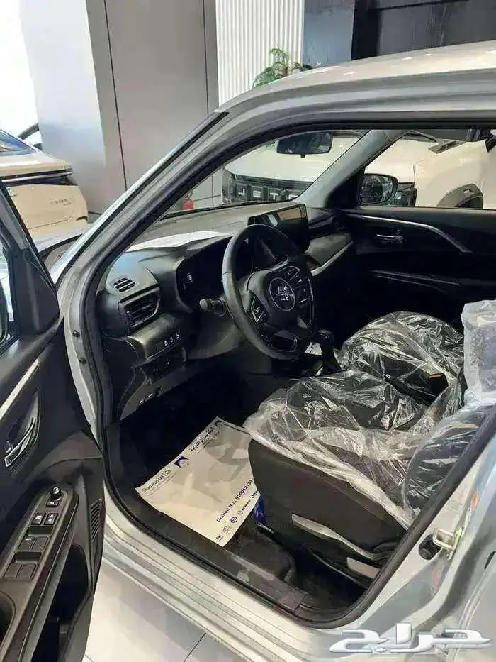 سوزوكي سويفت فل 2025 8