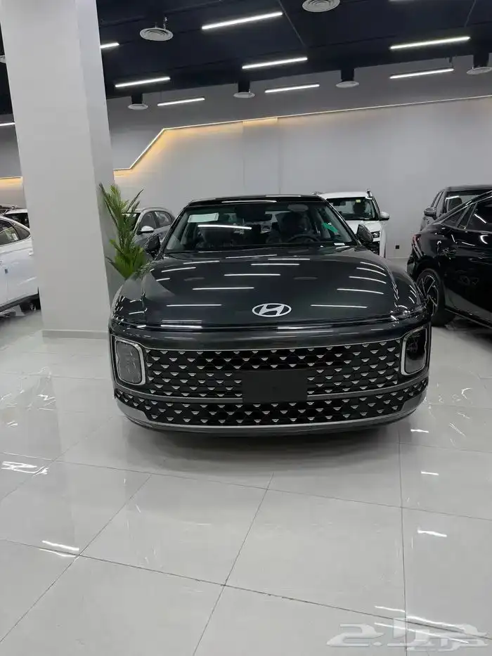 هيونداى أزايرا كلاسيك 2026 3