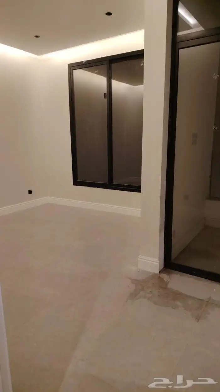 للايجار فيلاة مستقلة بتصميم مودرن 11