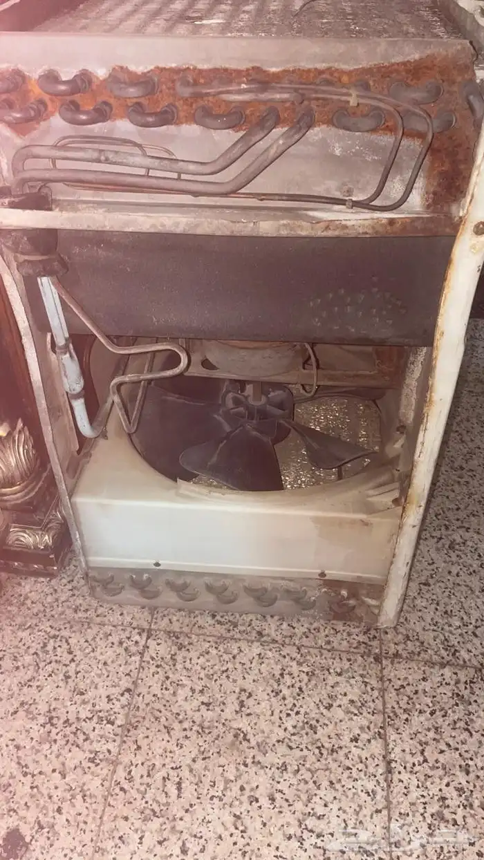 مكيف كمبروسر كبير 2