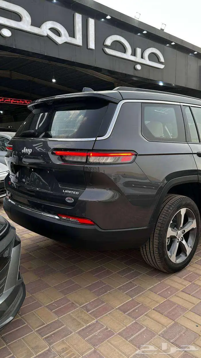 جيب جراند شيروكي ليمتد بلس 2024 16