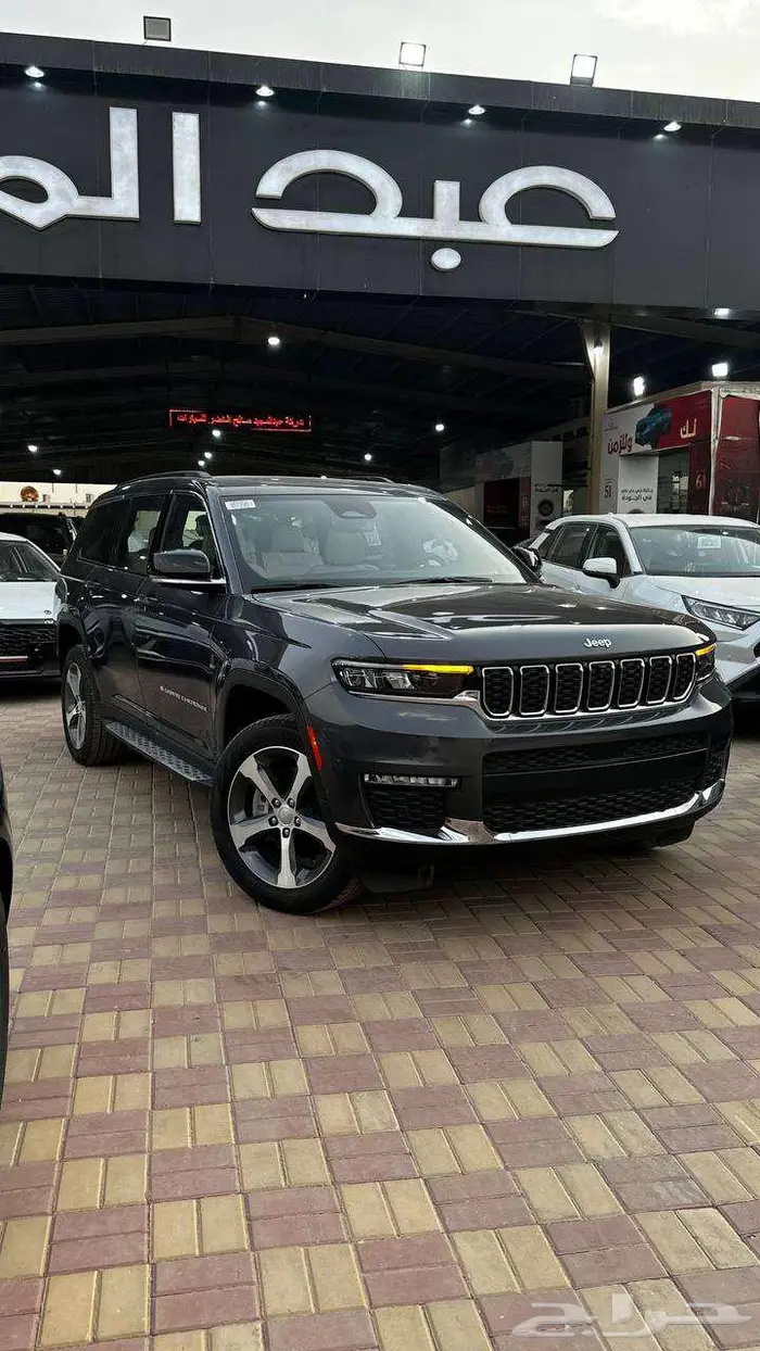 جيب جراند شيروكي ليمتد بلس 2024 1