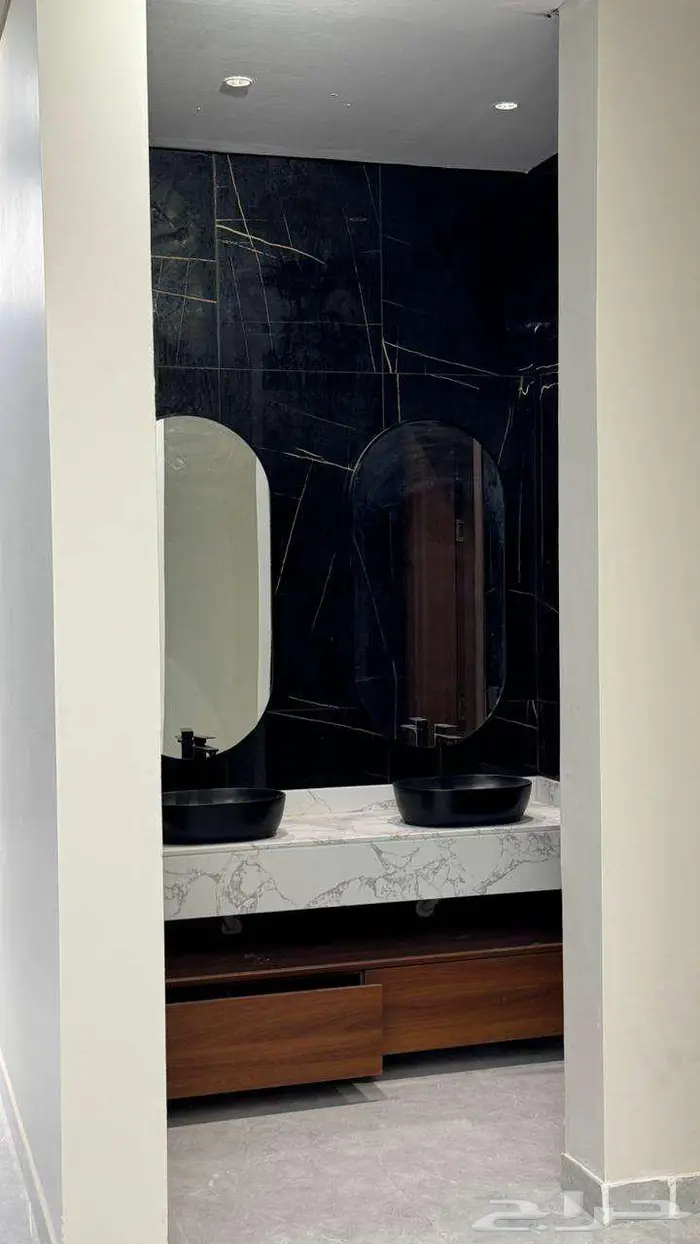 فيلا فاخرة للبيع . الخبر- اللؤلؤ 0