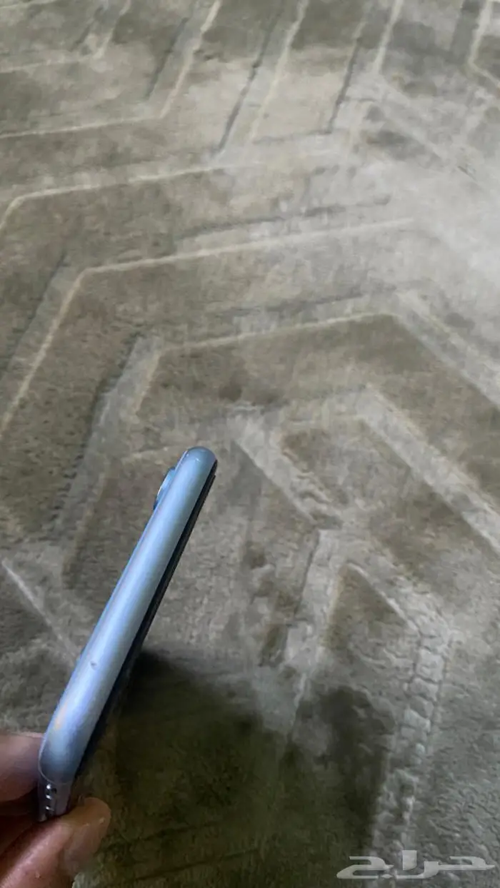 ايفون اكسر ار 256 قيقا 4