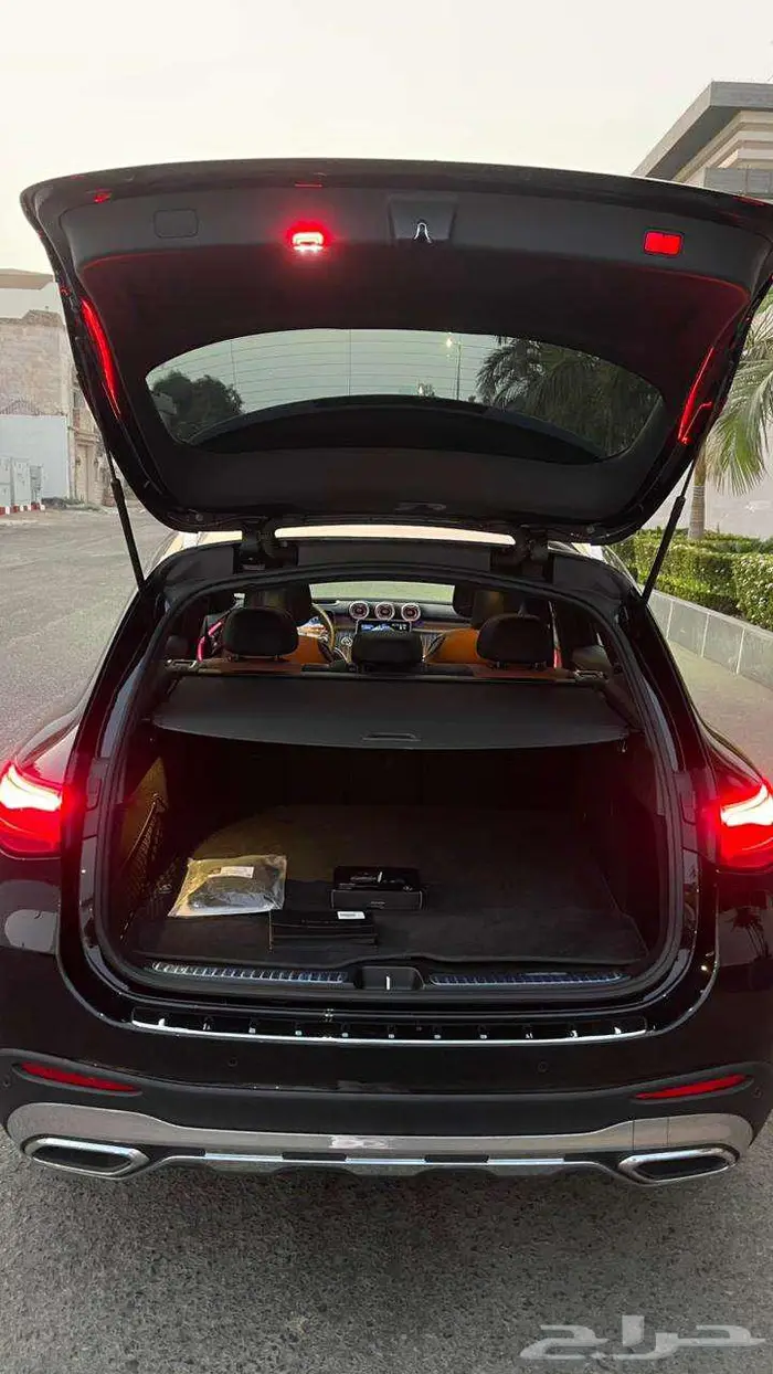 مرسيدس GLC300 AMG 21