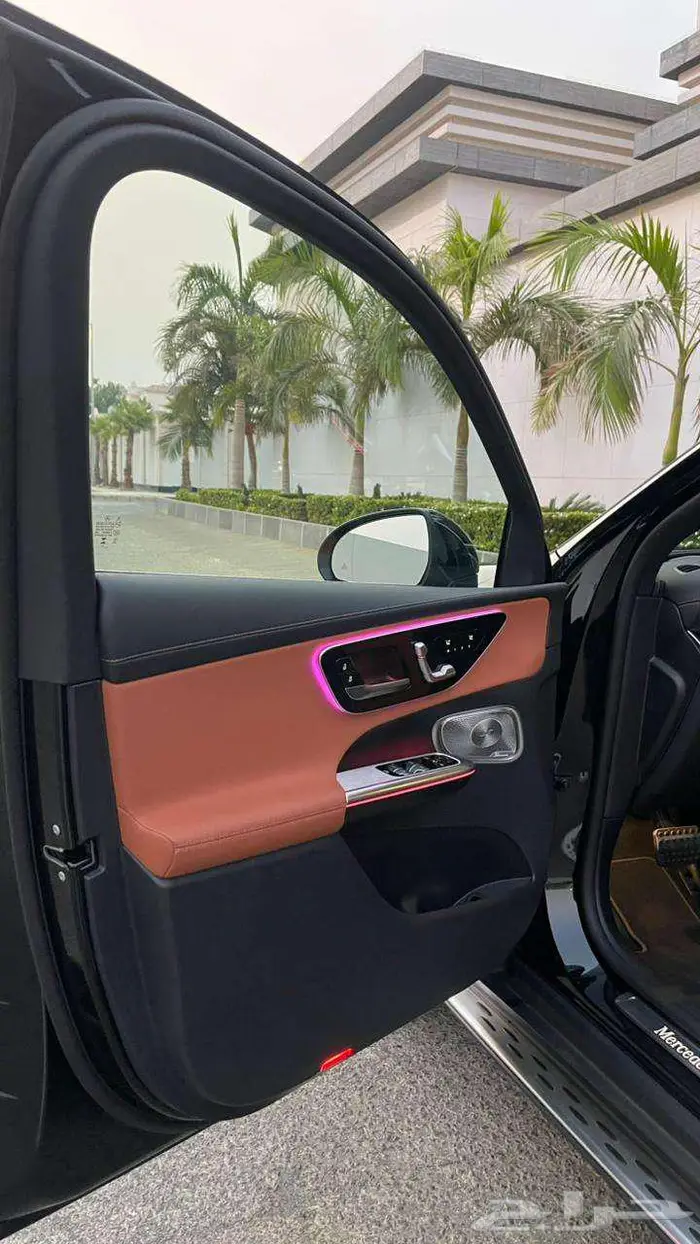 مرسيدس GLC300 AMG 26