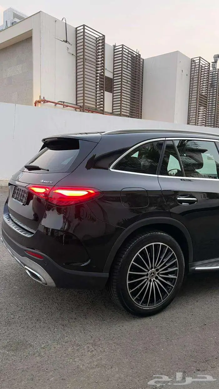 مرسيدس GLC300 AMG 17