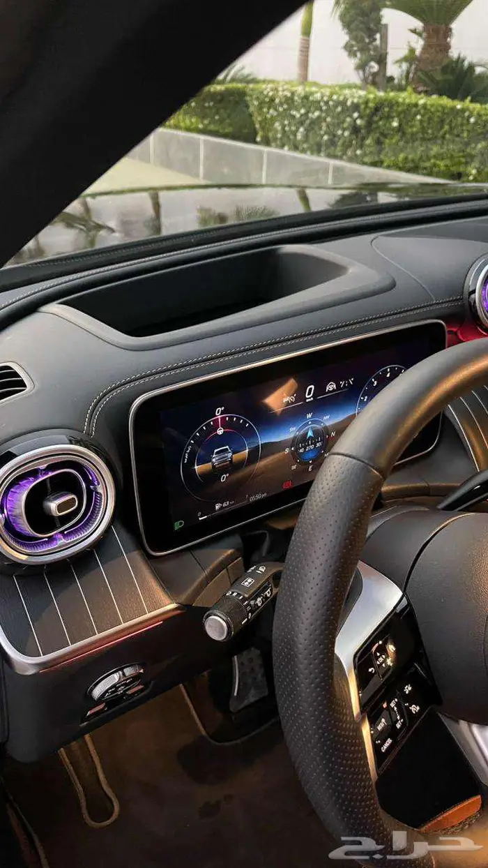 مرسيدس GLC300 AMG 27