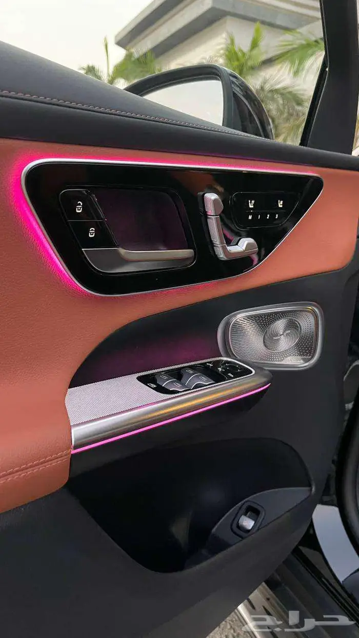 مرسيدس GLC300 AMG 32