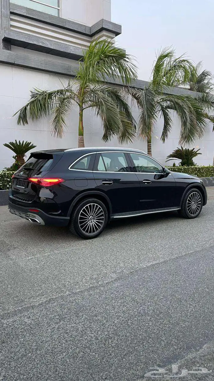 مرسيدس GLC300 AMG 13