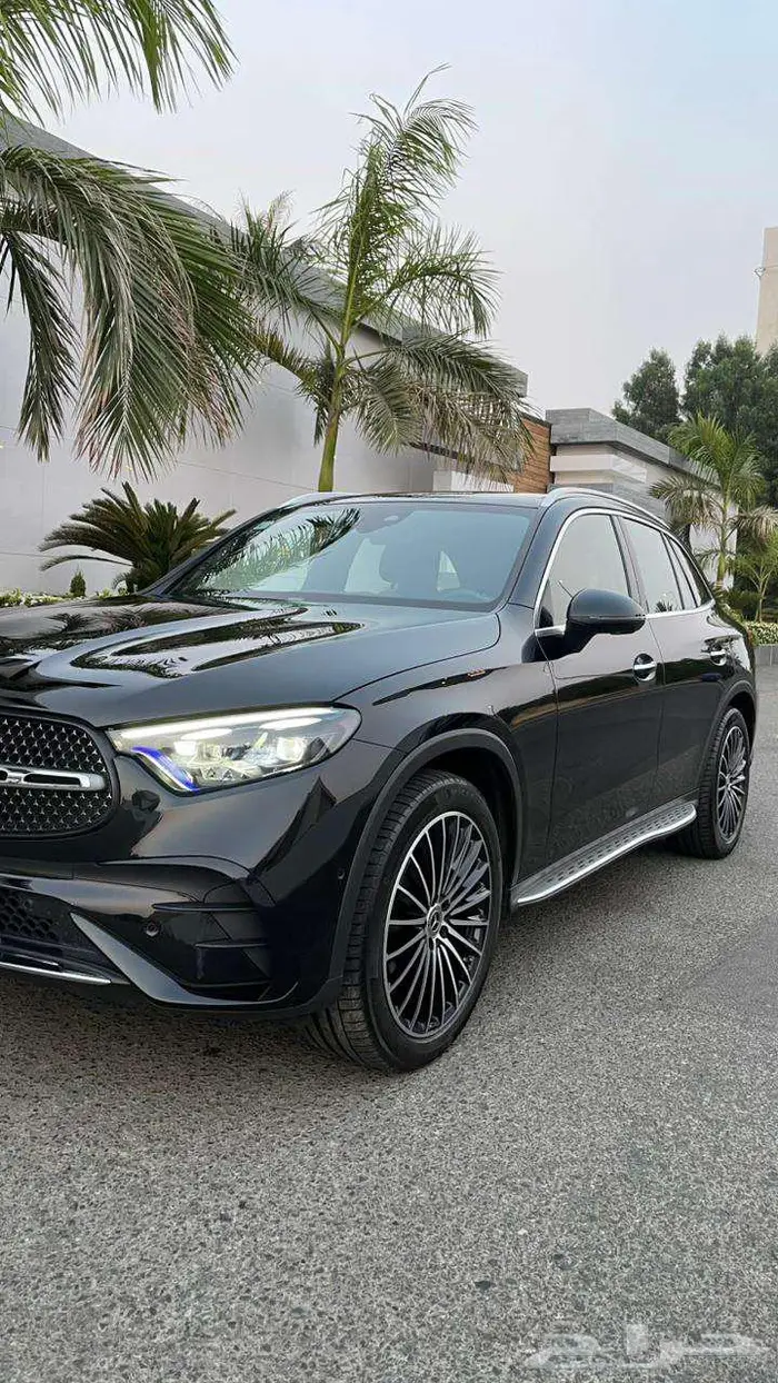مرسيدس GLC300 AMG 6