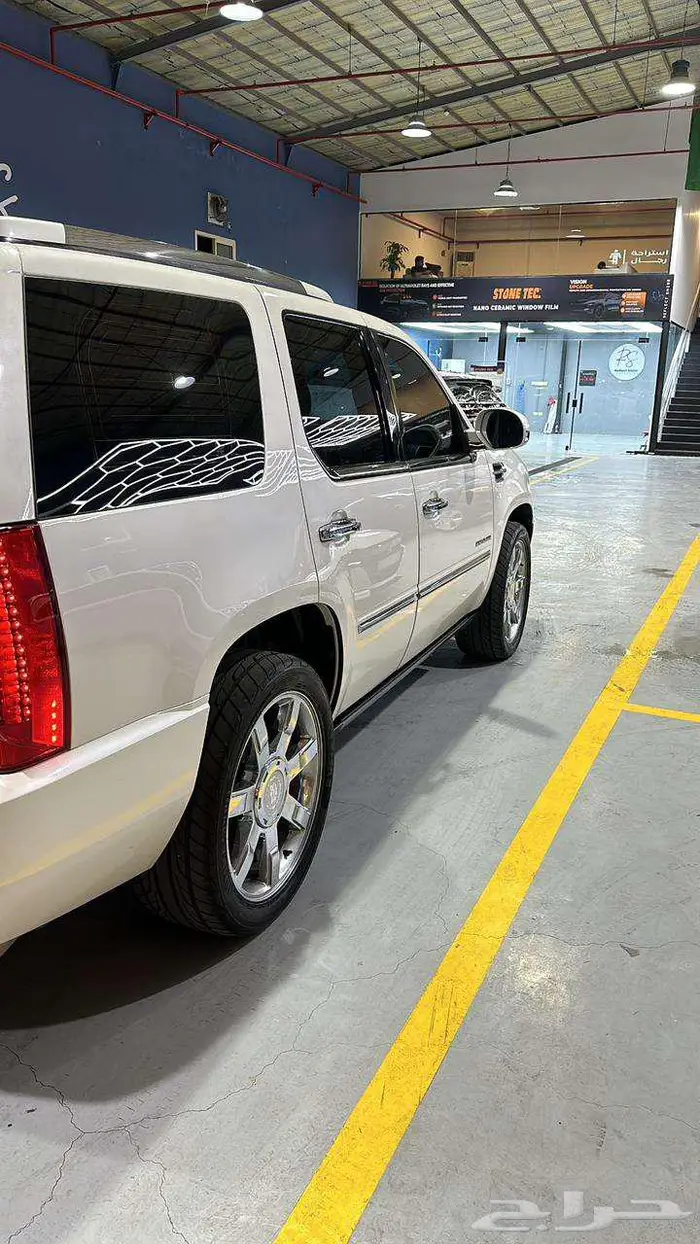 اسكاليد 2011 5